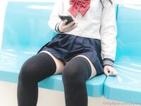 lewdyumi Photos
