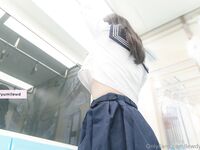 lewdyumi Photos