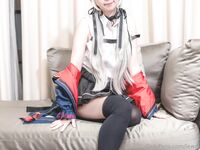 lewdyumi Photos