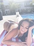 zoeyfoxx Photos