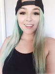 zoeyfoxx Photos