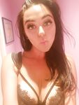 zoeyfoxx Photos