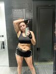 zoeyfoxx Photos