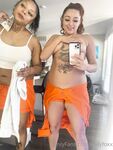 zoeyfoxx Photos