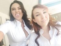 zoeyfoxx Photos