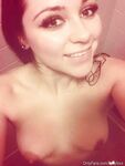 zoeyfoxx Photos