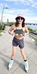 Reddit babes get naked in public!