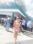 Reddit babes get naked in public!