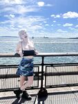 Reddit babes get naked in public!