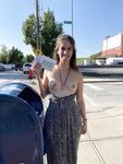 Reddit babes get naked in public!