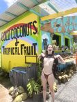 Reddit babes get naked in public!