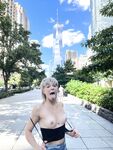 Reddit babes get naked in public!