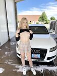 Reddit babes get naked in public!