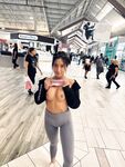 Reddit babes get naked in public!