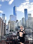 Reddit babes get naked in public!
