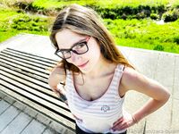 Zara Bizarr