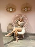Goddessdommelia Dommelia