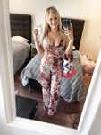 Goddessdommelia Dommelia