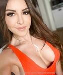 Ambersweetheart Voted Best Swedish Creator