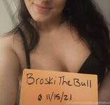 Broskithebull