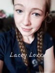 Laceyloxxx