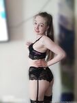 Laceyloxxx