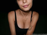 Mollyella