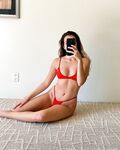 Nakedscarlett