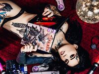 Suicidegirls
