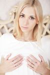 Anna Lee Artisti