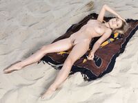 Candice B Aldei