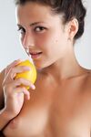Divina A Manzana