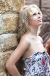 Feeona A Glycera