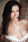 Gillian B Alpeia
