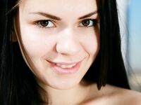 Karolina Young Kadai