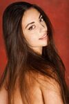 Lorena B Iglie