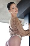 Lorena B Volgi