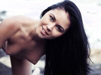Macy B Cerynea