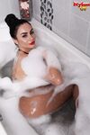 Nylonup Goddessambra Vasca01