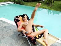 AlsAngels abbiecatscene4hires Photos