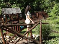 AlsAngels alexatomasscene3hires Photos