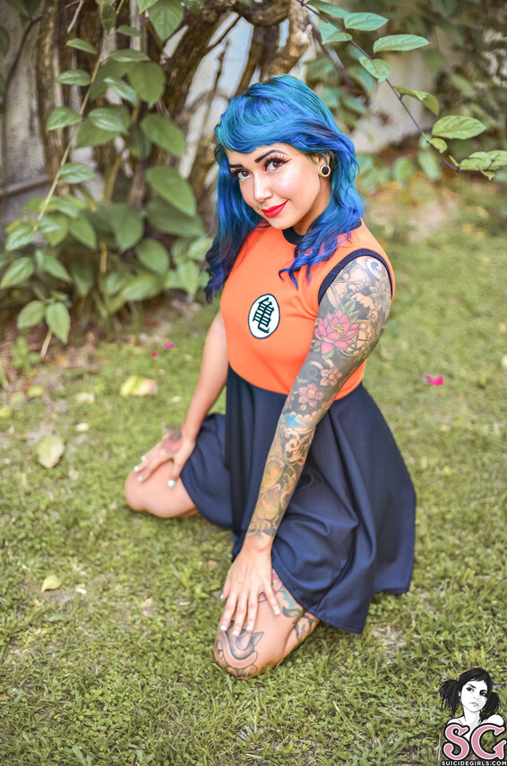 Biancab Photo Album_ Resplendent smile _ SuicideGirls Photos