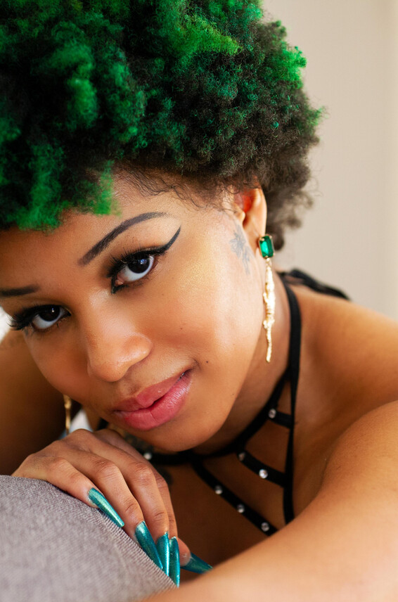 Bluzclooz Photo Album_ Havana _ SuicideGirls Photos