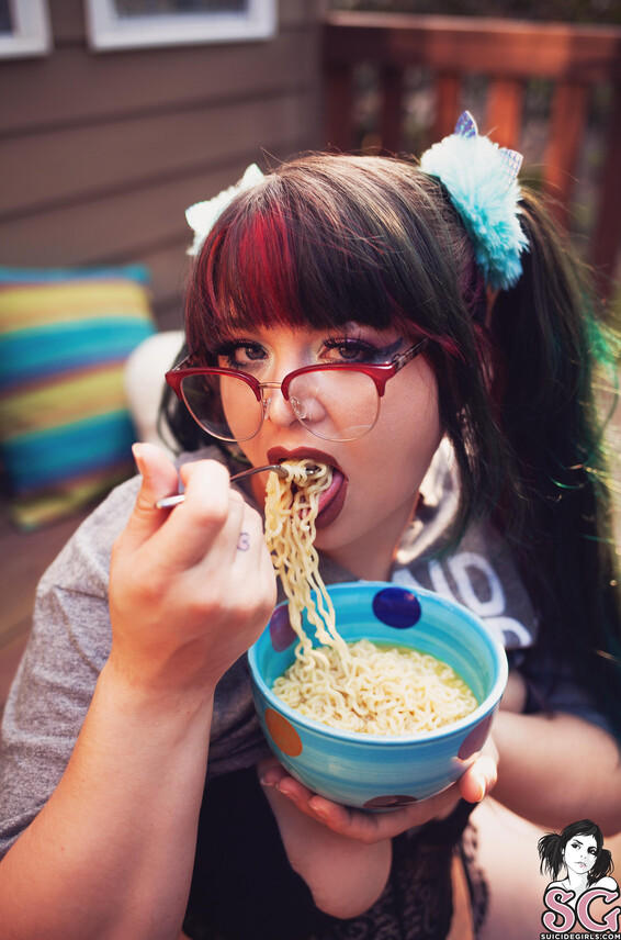 Brittfallingupinthesky Photo Album_ Send Noodz _ SuicideGirls Photos