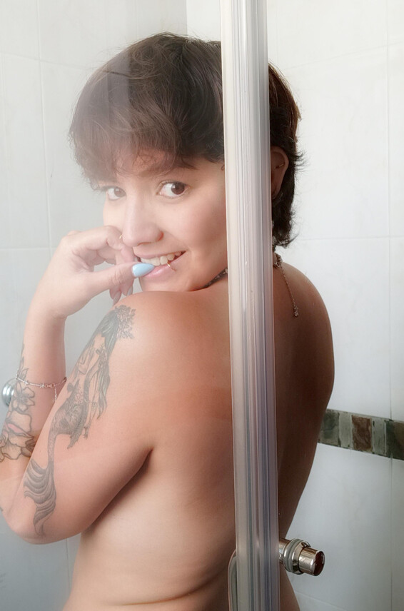 Crisstinkerbell Photo Album_ Stay wet _ SuicideGirls Photos