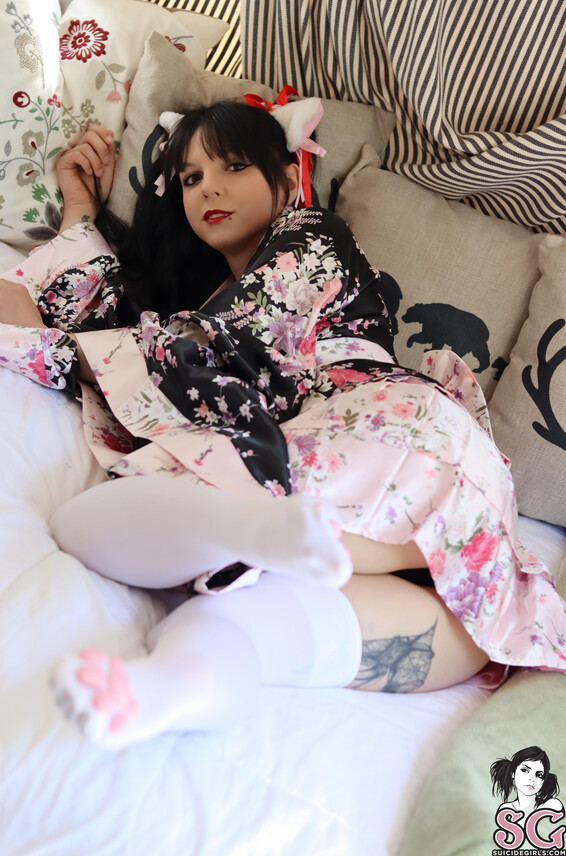 Dollypanda Photo Album_ Kimono Kitten _ SuicideGirls Photos