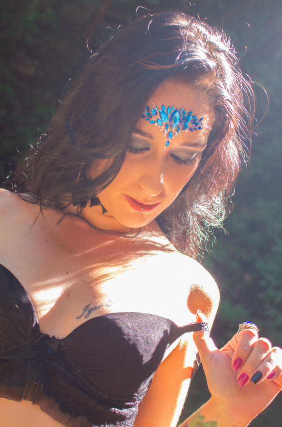 Flaviaprovesi Photo Album_ in the paradise I will seduce you _ SuicideGirls Photos