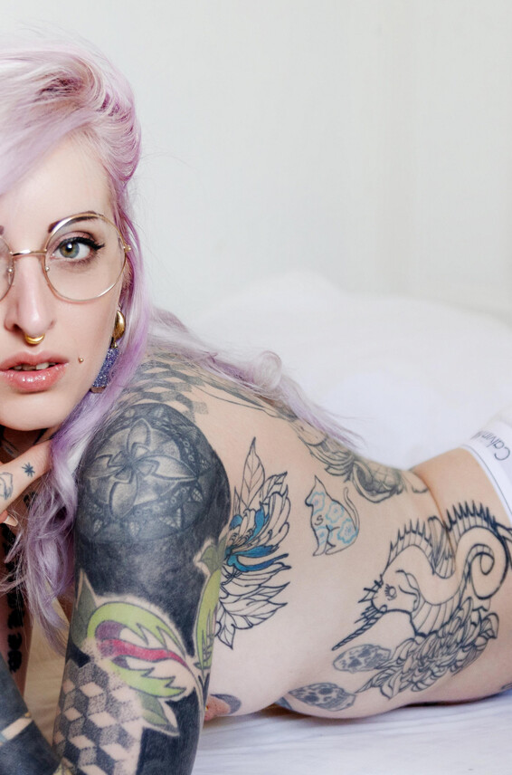 Gladyce Photo Album_ Pure moment _ SuicideGirls Photos