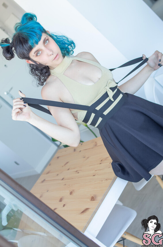 Kaotikmind Photo Album_ High Hopes _ SuicideGirls Photos