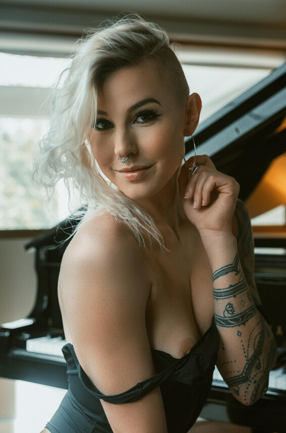 Kayottie Photo Album_ Black Keys _ SuicideGirls Photos